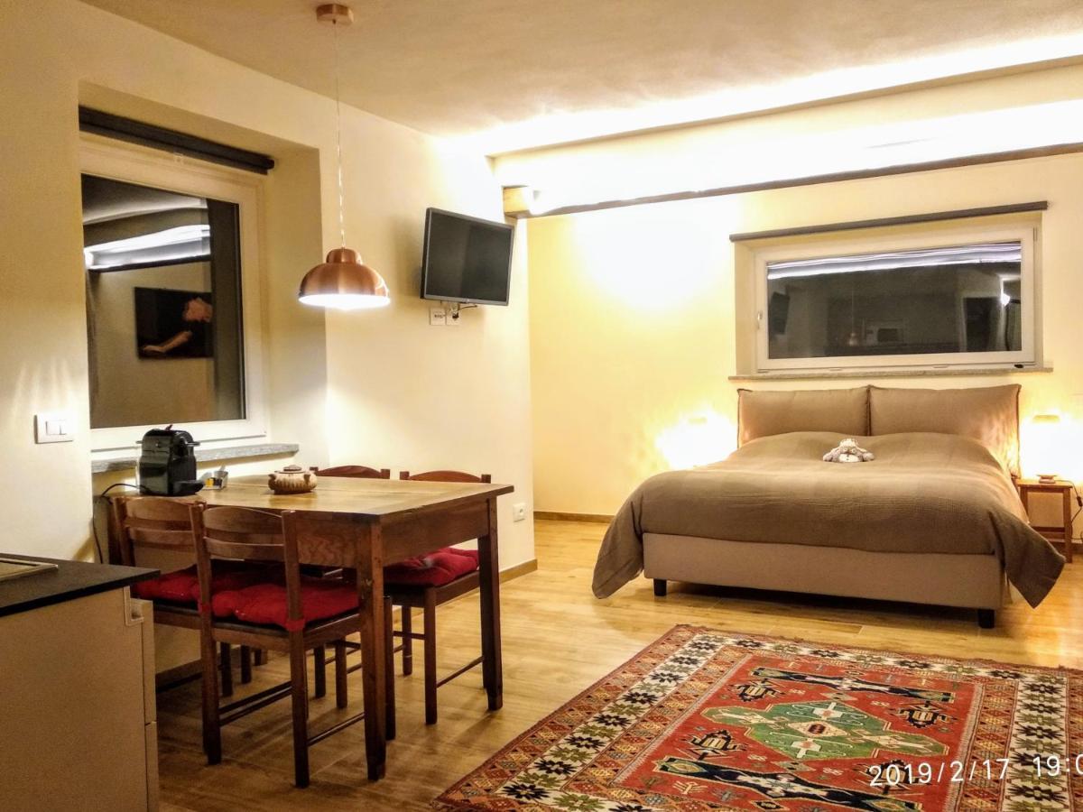 Maison Soleil - Chiara Suite Aosta Buitenkant foto